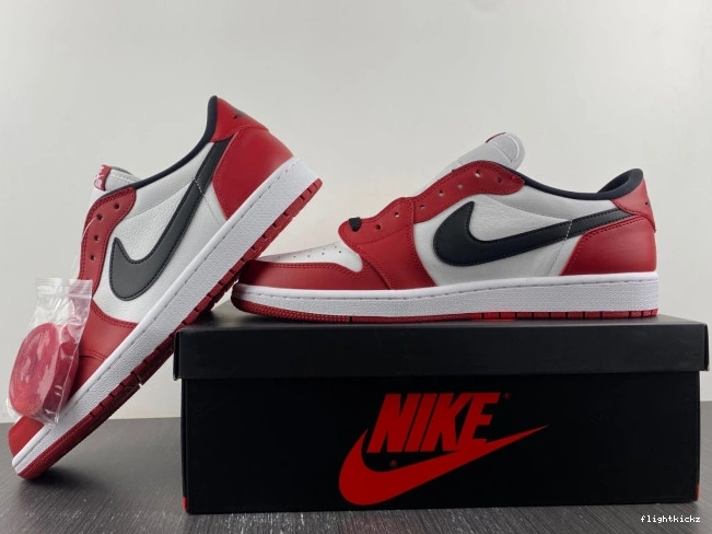 1 Jordan Low Retro Chicago Air 705329-600 1006